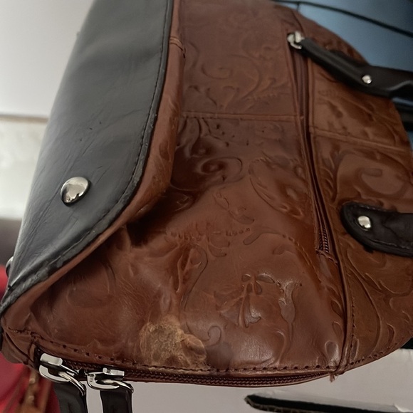 Tignanello leather handbag - Picture 8 of 8